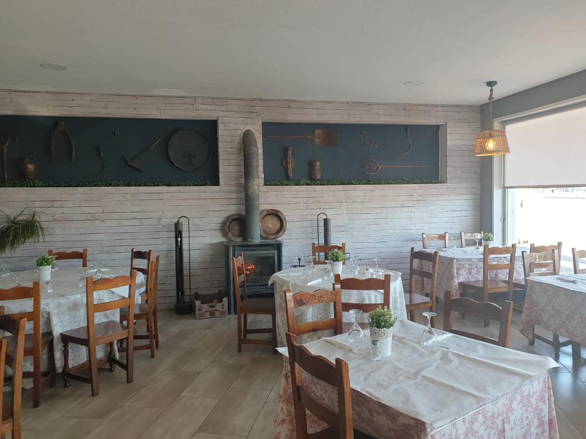 Complejo Hotelero Saga Мансанарес Экстерьер фото